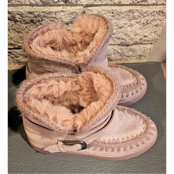 Blondo Women's Anna Boot, Stitch, Buckle, Pink Snow, Winter, Fur lined New Sz 8 - Picture 4 of 11